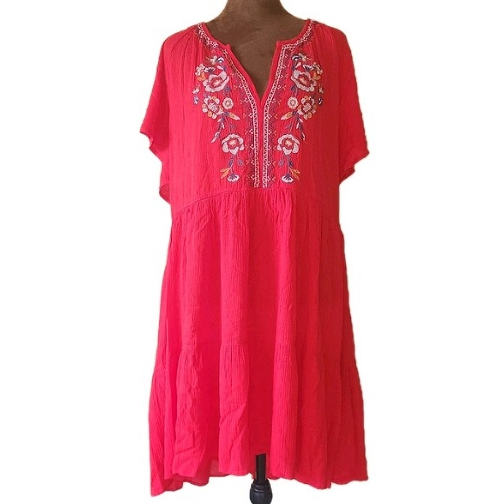 Knox Rose Dress Size Medium M Embroidered Red Boho Floral Relaxed‎ Fit